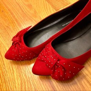 BCBGeneration Shoes - BCBGeneration Mary Studded Bow Ballet Flats BCBGeneration Shoes - BCBGeneration Mary Studded Bow Ballet Flats